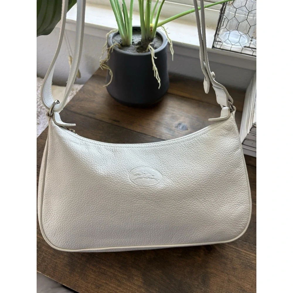 Longchamp Vintage Pebble Leather Baguette Shoulder Bag White Y2K Minimalist